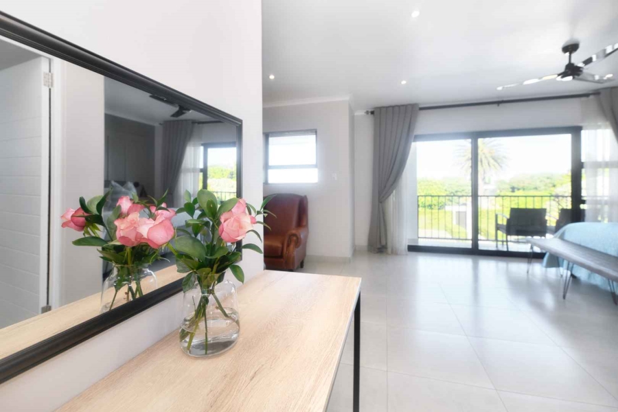 9 Bedroom Property for Sale in Westcliff Western Cape